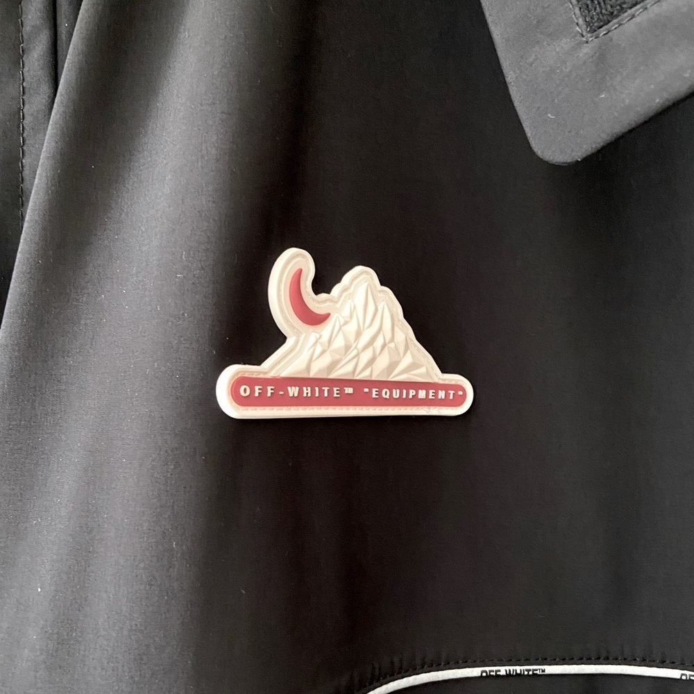 Off-White Equipment Black Technical Shell Jacket Windbreaker Water Repellent L - Picture 2 of 16